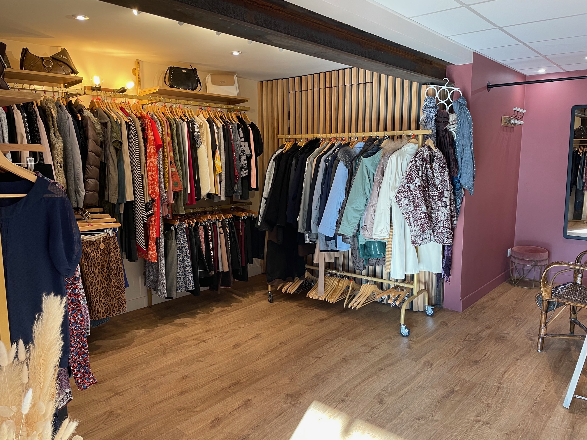 Intérieur boutique chaleureux